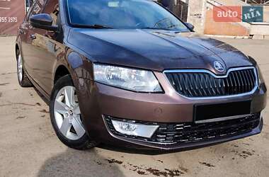 Універсал Skoda Octavia 2014 в Івано-Франківську