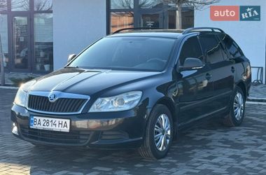 Универсал Skoda Octavia 2009 в Попельне