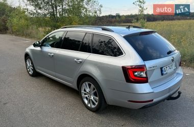 Универсал Skoda Octavia 2017 в Черновцах