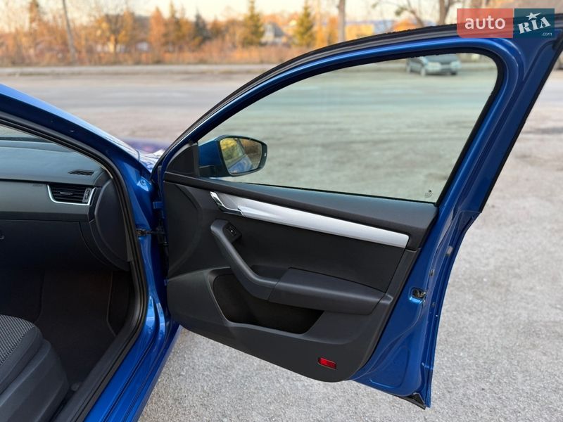 Універсал Skoda Octavia 2016 в Калуші