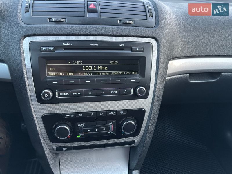 Лифтбек Skoda Octavia 2009 в Запорожье