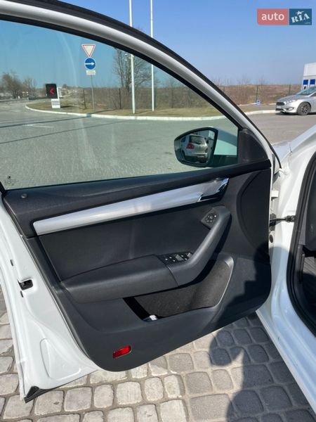 Универсал Skoda Octavia 2017 в Львове