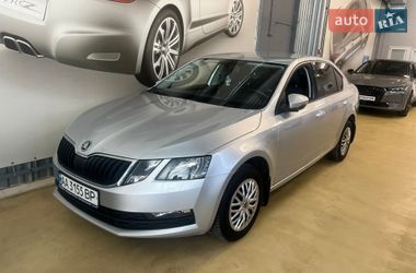 Лифтбек Skoda Octavia 2019 в Киеве