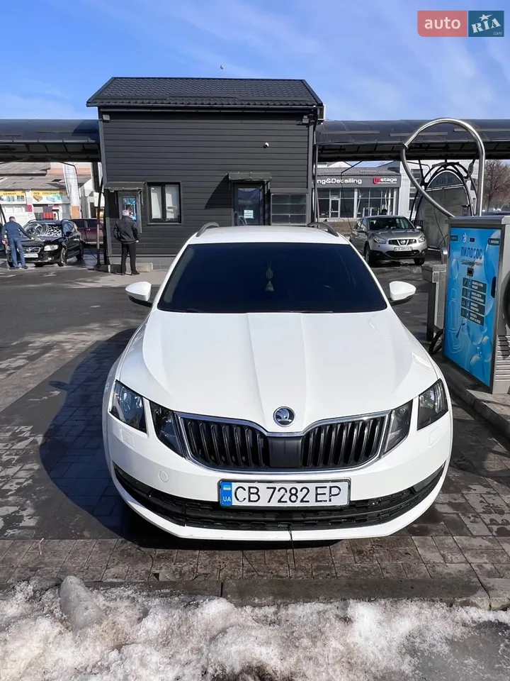 2017 Skoda Octavia - мініатюра 12