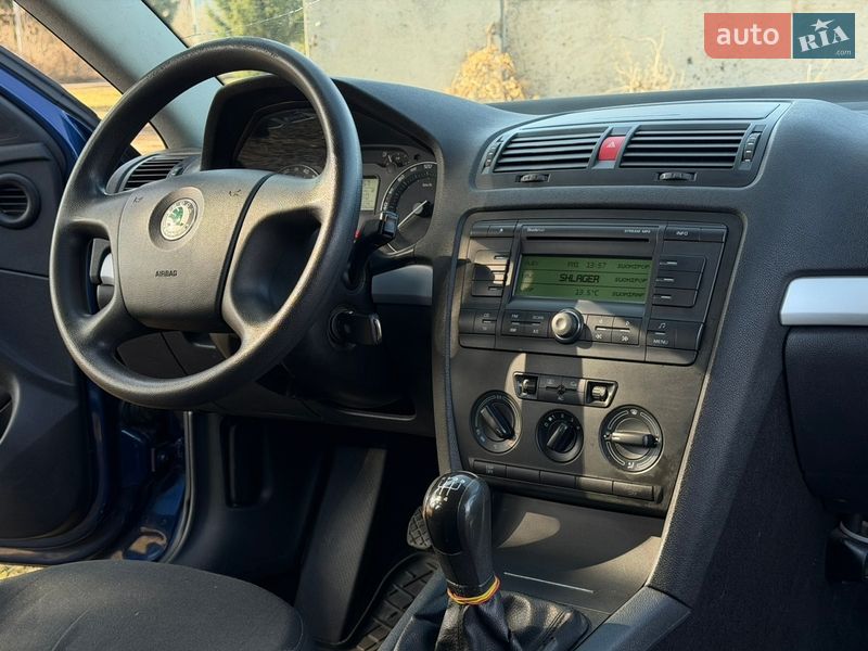 Ліфтбек Skoda Octavia 2006 в Лубнах