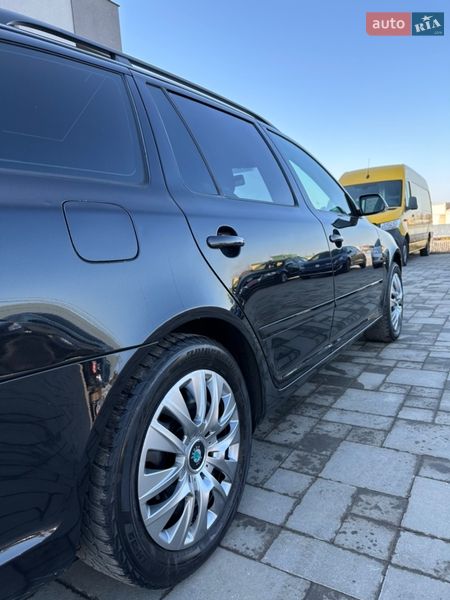 Универсал Skoda Octavia 2008 в Ровно