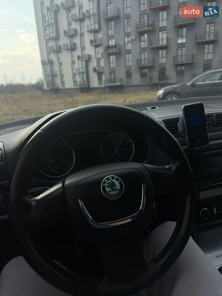 Универсал Skoda Octavia 2009 в Пустомытах