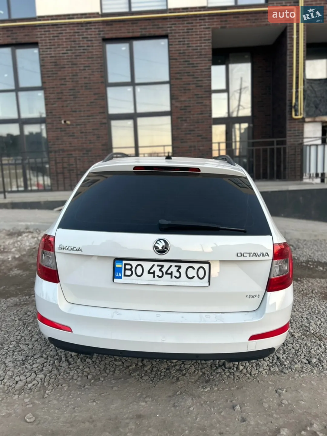 2015 Skoda Octavia - мініатюра 2