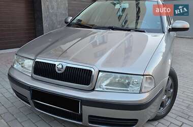 Лифтбек Skoda Octavia 2009 в Тернополе