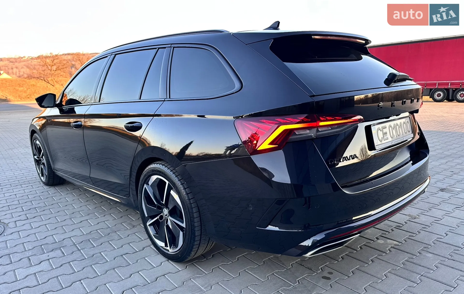 2021 Skoda Octavia - мініатюра 11