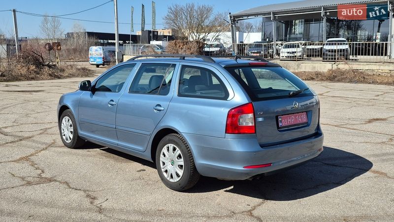 Універсал Skoda Octavia 2010 в Полтаві