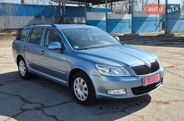 Універсал Skoda Octavia 2010 в Полтаві