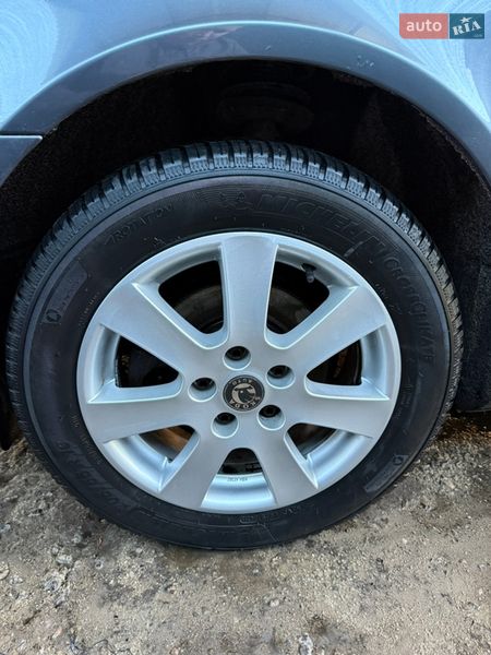 Ліфтбек Skoda Octavia 2006 в Ічні