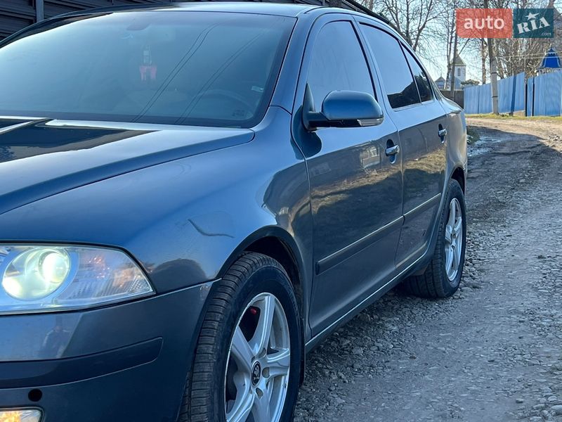 Лифтбек Skoda Octavia 2005 в Кицмани