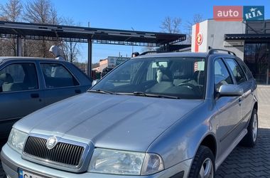 Универсал Skoda Octavia 2004 в Чернигове