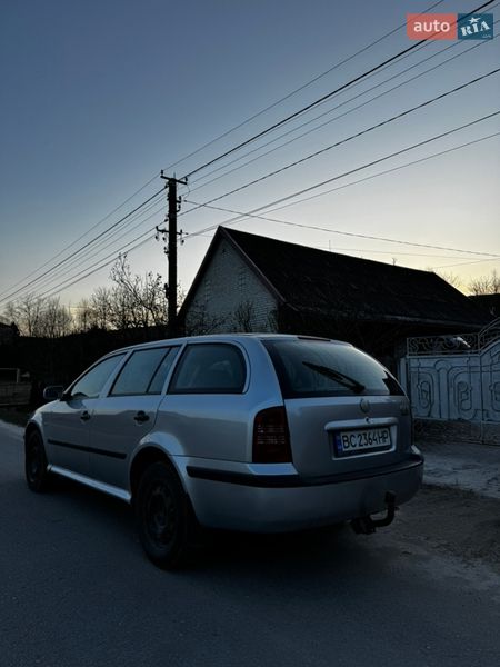 Универсал Skoda Octavia 1999 в Львове
