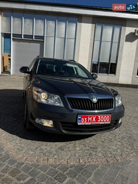 Универсал Skoda Octavia 2011 в Луцке фото 3 Универсал Skoda Octavia 2011 в Луцке