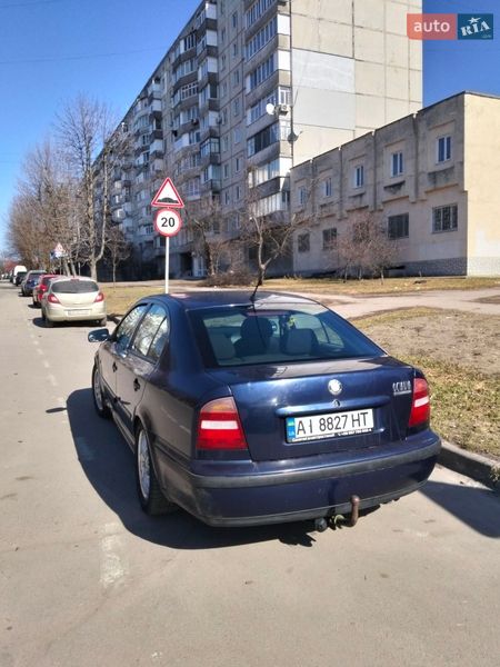 Лифтбек Skoda Octavia 2000 в Киеве