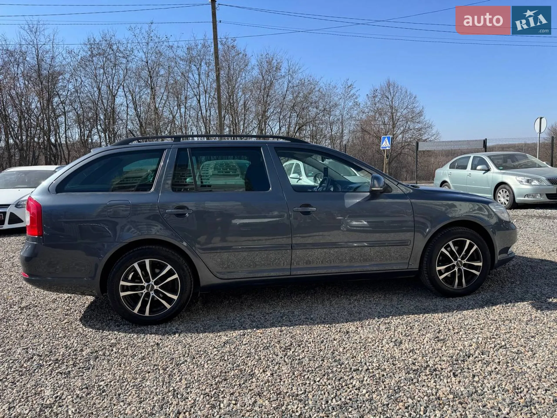 2010 Skoda Octavia - мініатюра 34