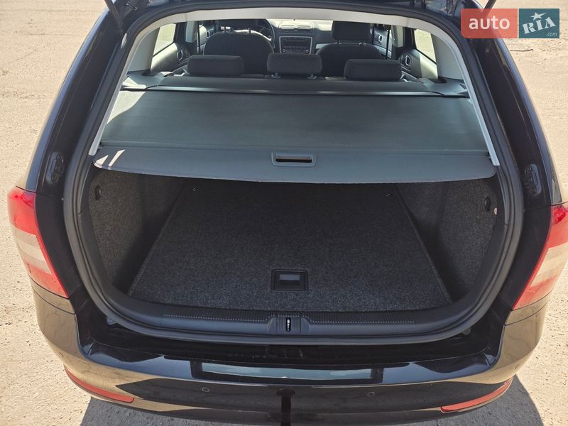 Универсал Skoda Octavia 2010 в Полтаве