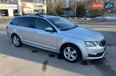 Универсал Skoda Octavia 2018 в Бочковцах