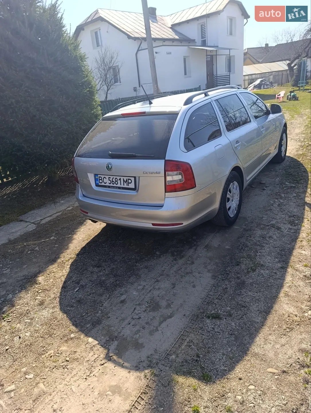 2011 Skoda Octavia - мініатюра 4