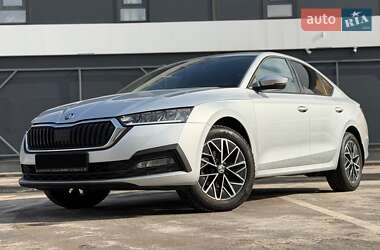 Лифтбек Skoda Octavia 2020 в Киеве