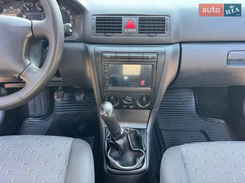 Лифтбек Skoda Octavia 2008 в Полтаве