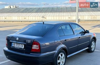 Ліфтбек Skoda Octavia 2002 в Києві
