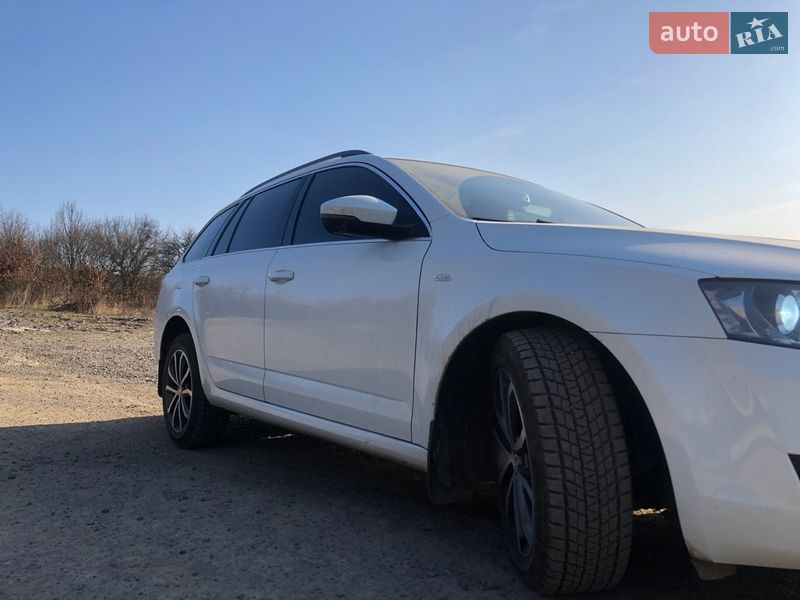 Универсал Skoda Octavia 2015 в Ужгороде