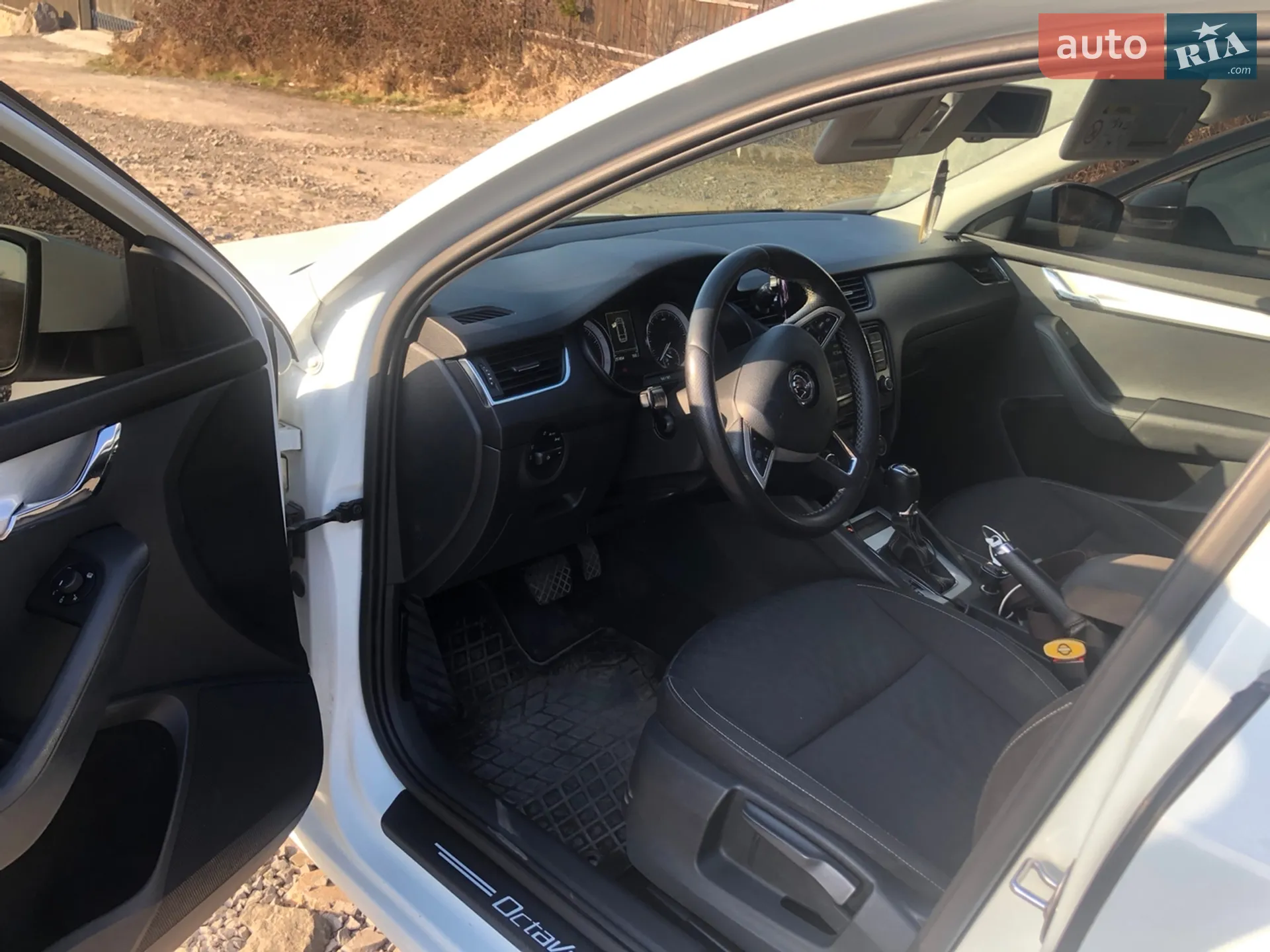 2015 Skoda Octavia - мініатюра 12