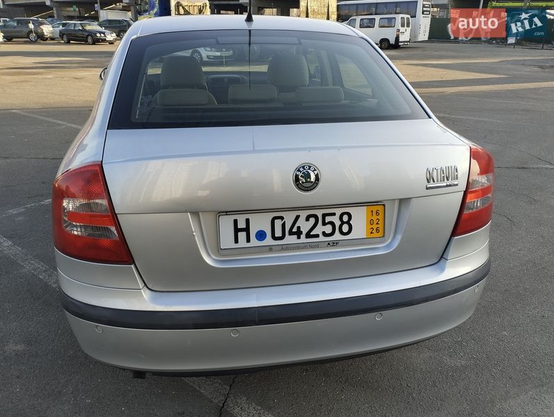 Лифтбек Skoda Octavia 2006 в Киеве
