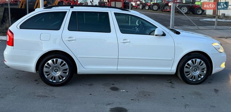 Универсал Skoda Octavia 2012 в Виннице
