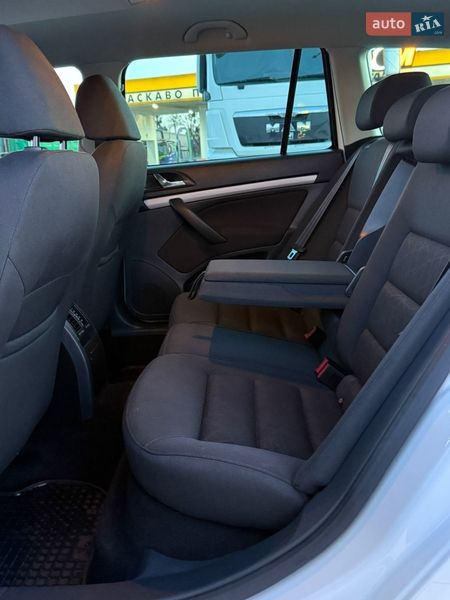 Универсал Skoda Octavia 2012 в Виннице