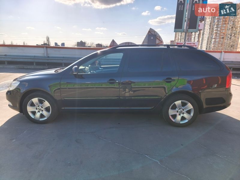 Универсал Skoda Octavia 2011 в Киеве фото 3 Универсал Skoda Octavia 2011 в Киеве