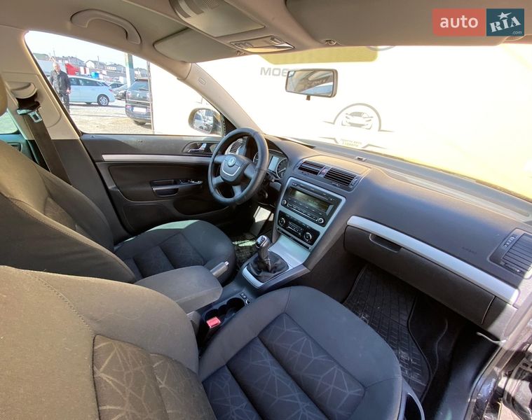 Універсал Skoda Octavia 2012 в Рівному