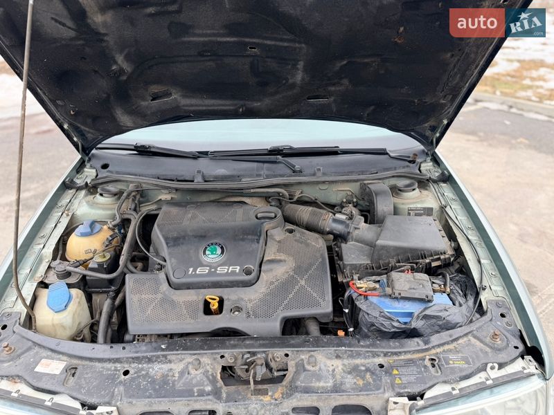 Универсал Skoda Octavia 2002 в Софиевской Борщаговке