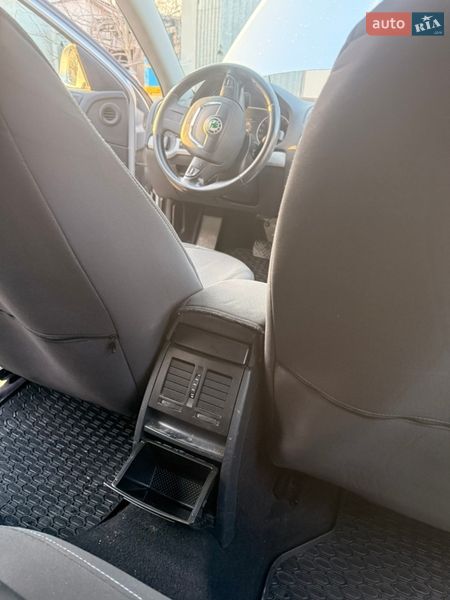 Универсал Skoda Octavia 2011 в Рогатине