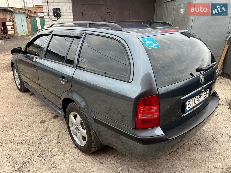 Универсал Skoda Octavia 2003 в Полтаве