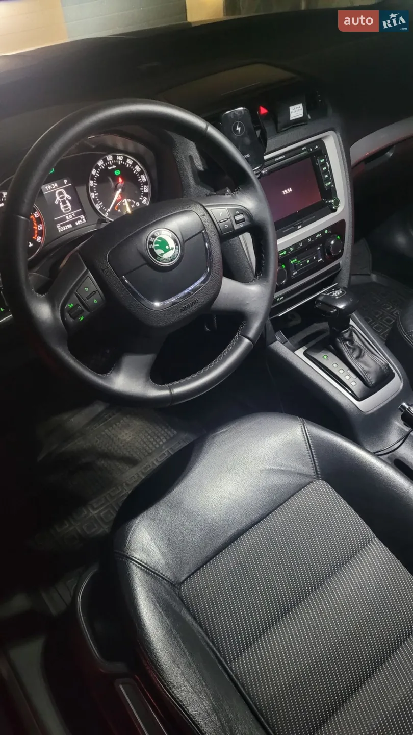 2011 Skoda Octavia - мініатюра 10