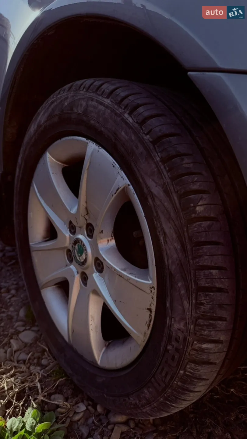 2011 Skoda Octavia - мініатюра 36
