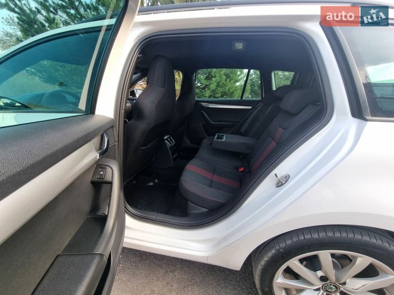 Универсал Skoda Octavia 2019 в Ковеле
