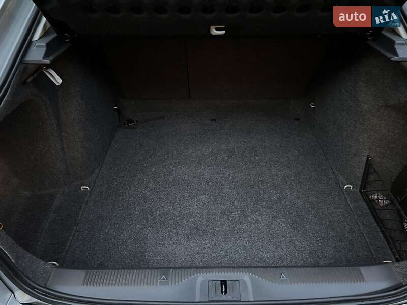 Лифтбек Skoda Octavia 2006 в Одессе