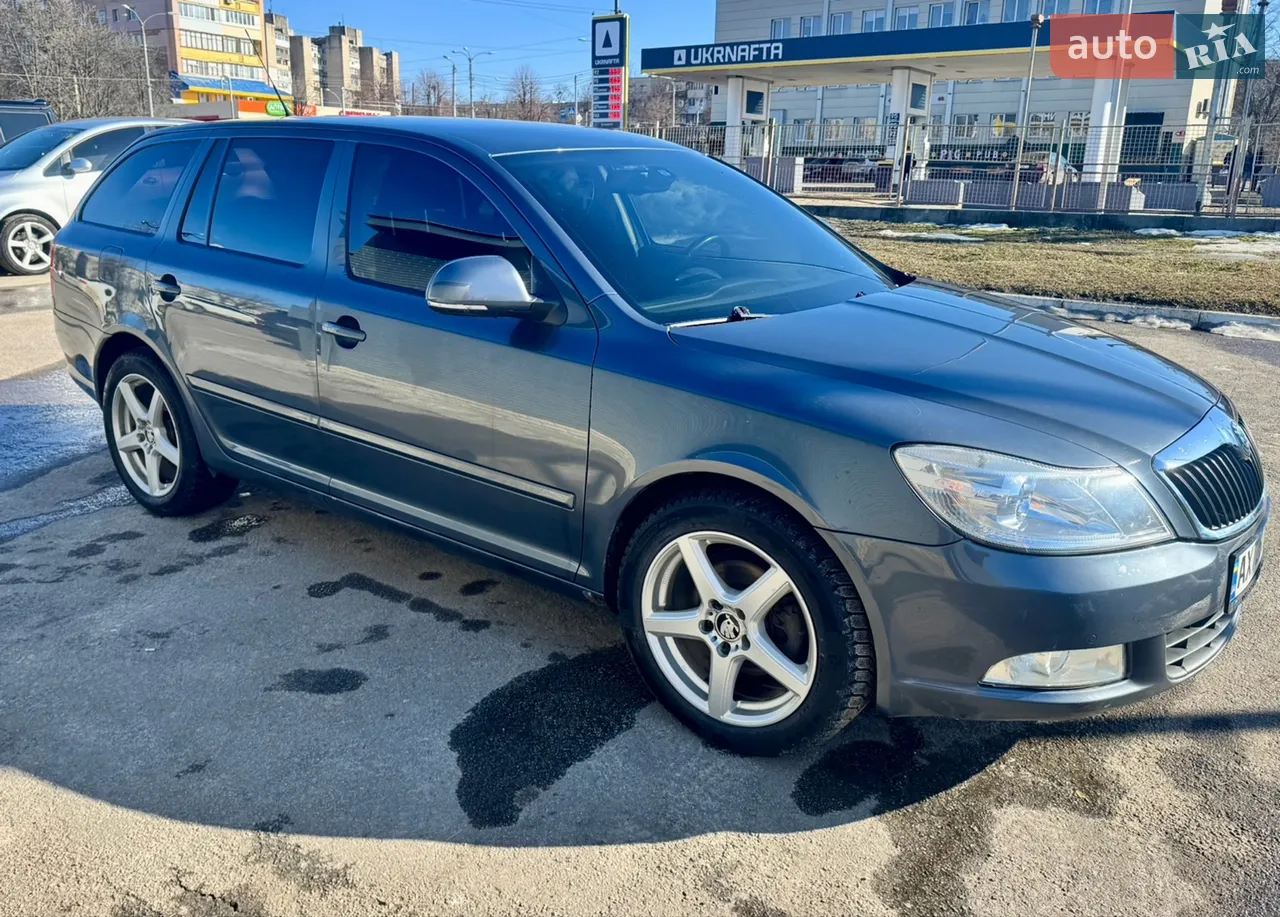 2010 Skoda Octavia - мініатюра 15
