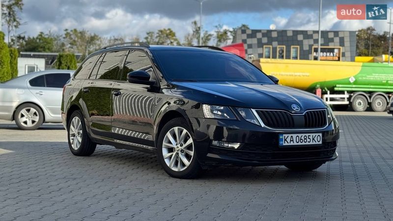 Универсал Skoda Octavia 2017 в Киеве