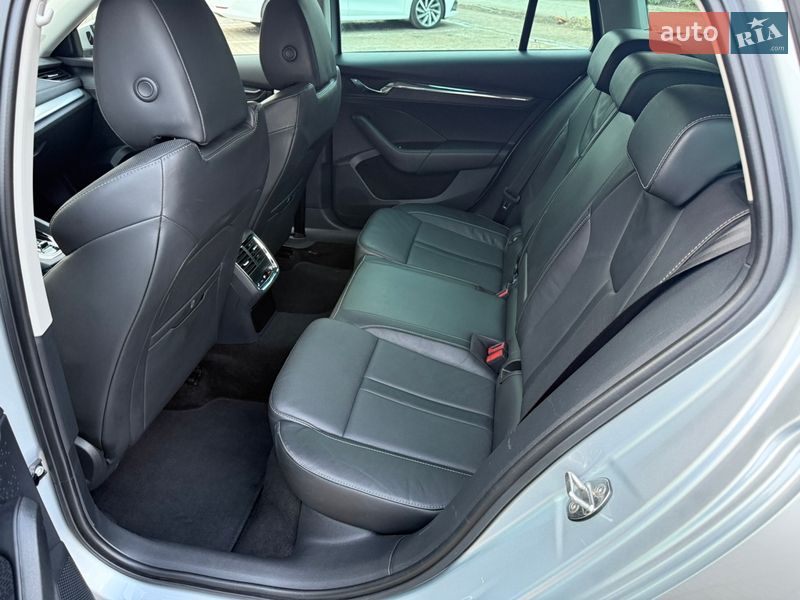 Универсал Skoda Octavia 2021 в Луцке
