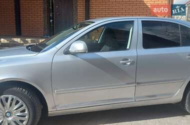 Лифтбек Skoda Octavia 2012 в Луцке
