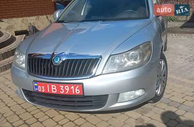 Ліфтбек Skoda Octavia 2012 в Луцьку