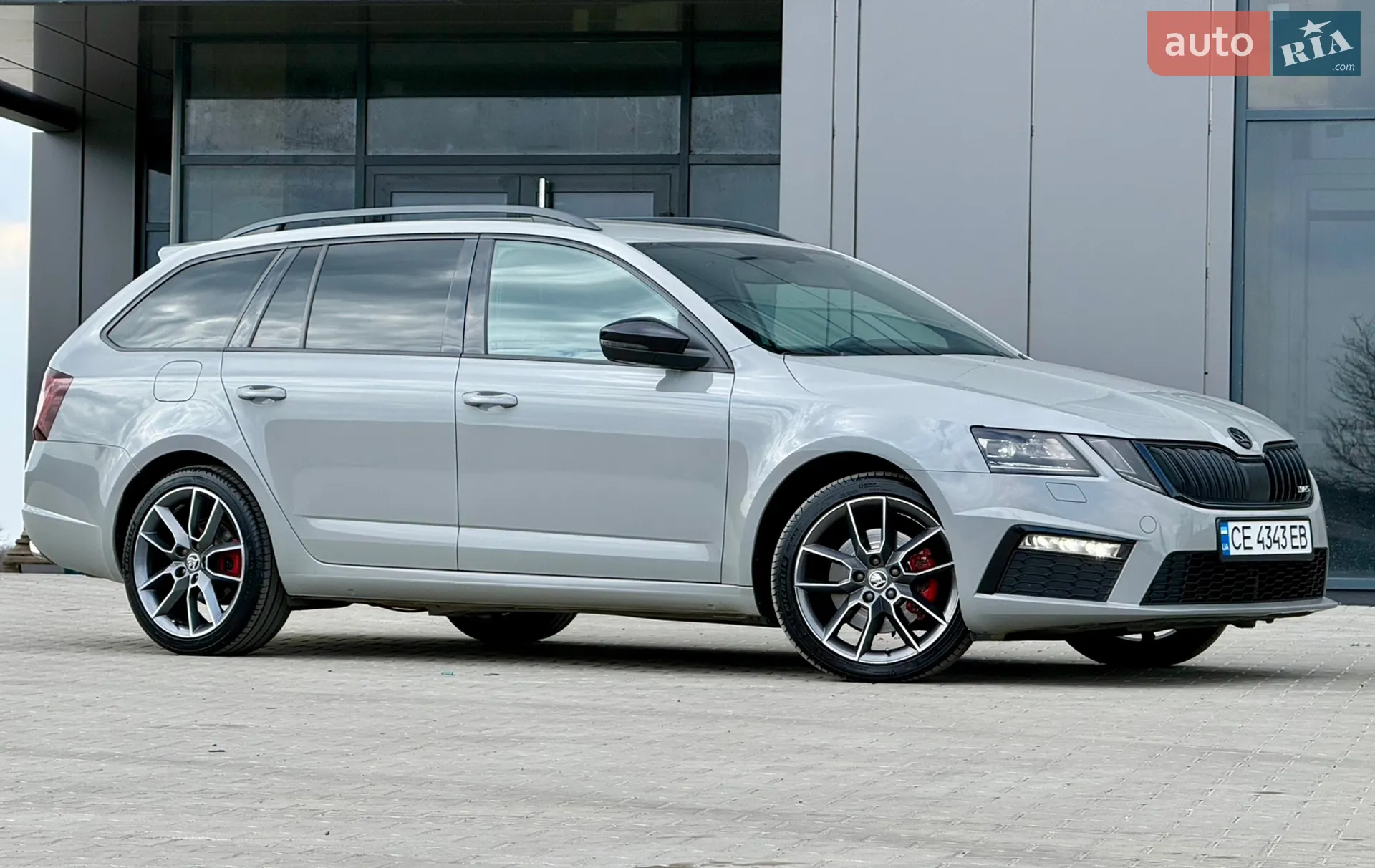 2019 Skoda Octavia - мініатюра 3