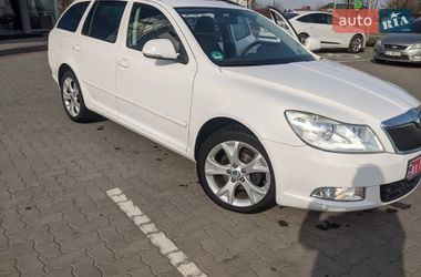 Універсал Skoda Octavia 2013 в Луцьку